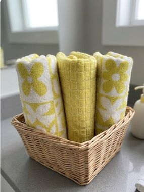 KAPOOR HOME 6-piece Bath Towel Set, Yellow White